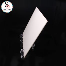 Customize Large Square 95 Al2O3 Black Alumina Sheet