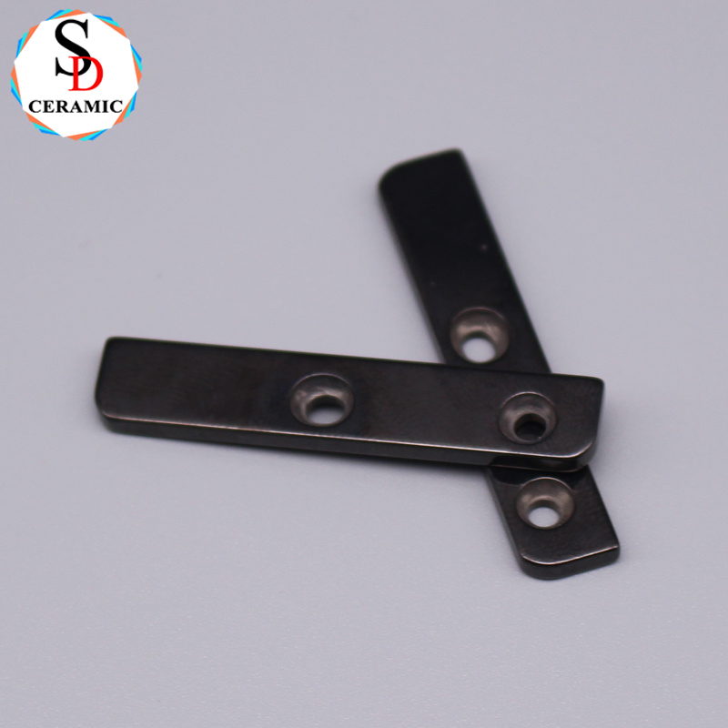 High Temperature Ceramic Black Ceramic Rod Alumina Ceramic Part